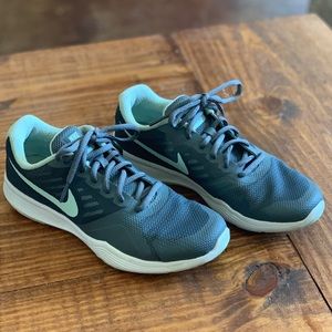 Nike City Trainer Women’s Size 7